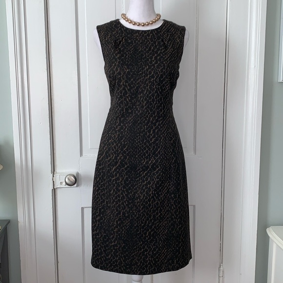 Dresses & Skirts - TAHARI SLEEVELESS DRESS BLACK AND BROWN